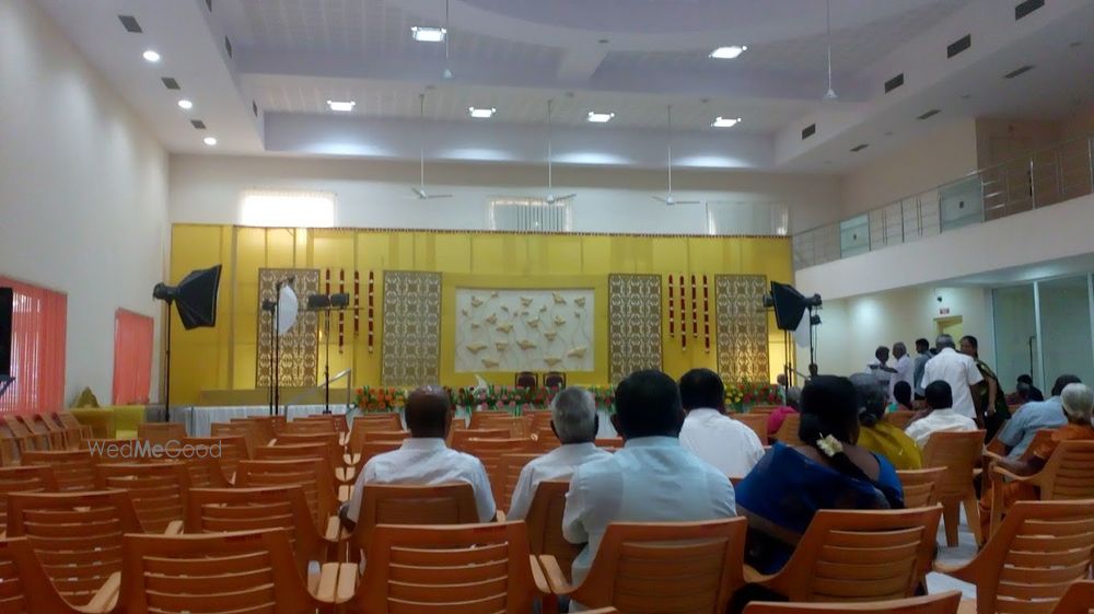 S M B Vishesh Mahal