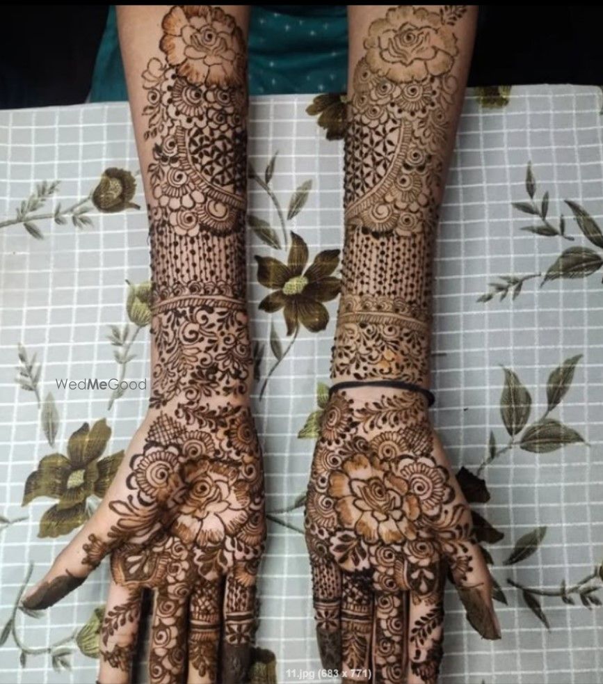 Mehendi By Ruhi