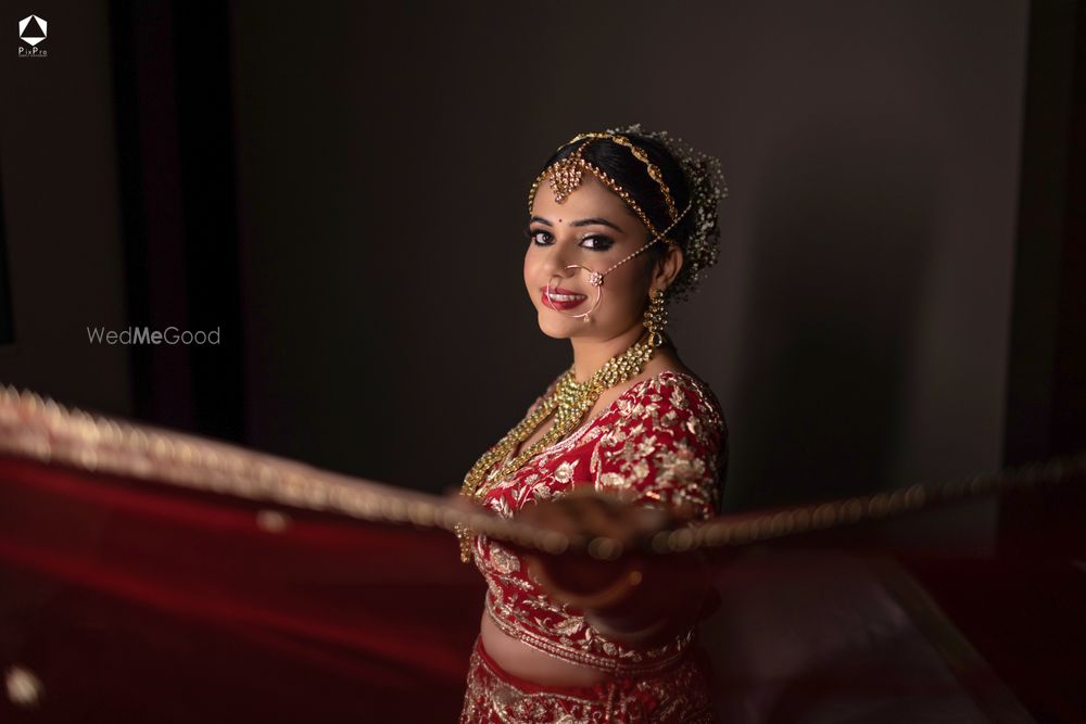 Photo By Poonam Rawat Makeovers - Bridal Makeup