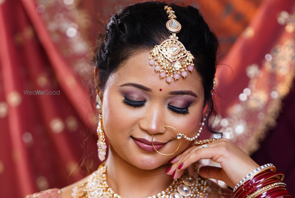 Makeup by Roma Mishra