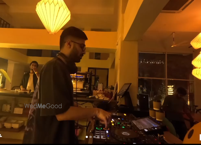 Photo By Xoro - DJs