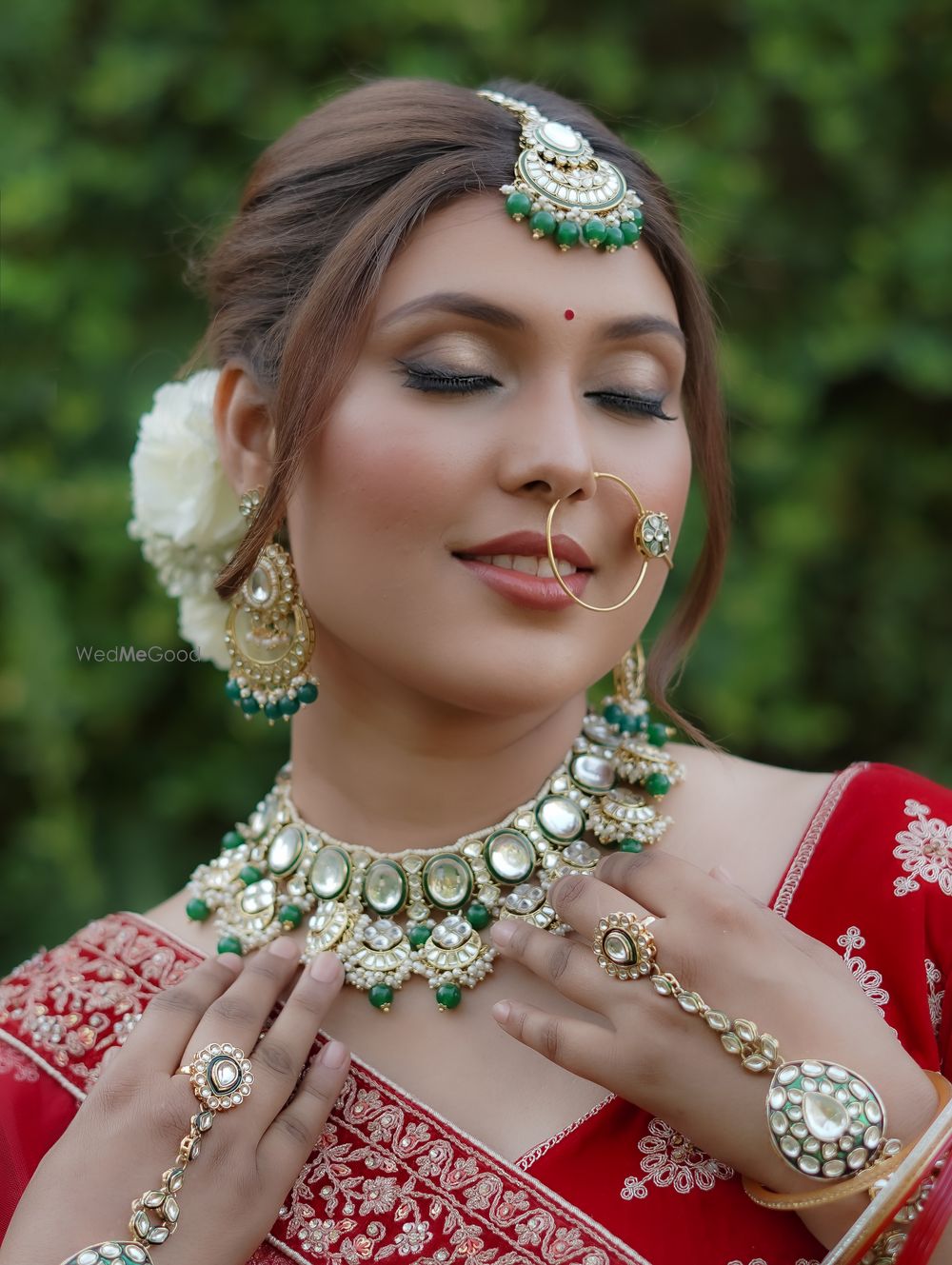 Photo By Divine by Himadri - Bridal Makeup