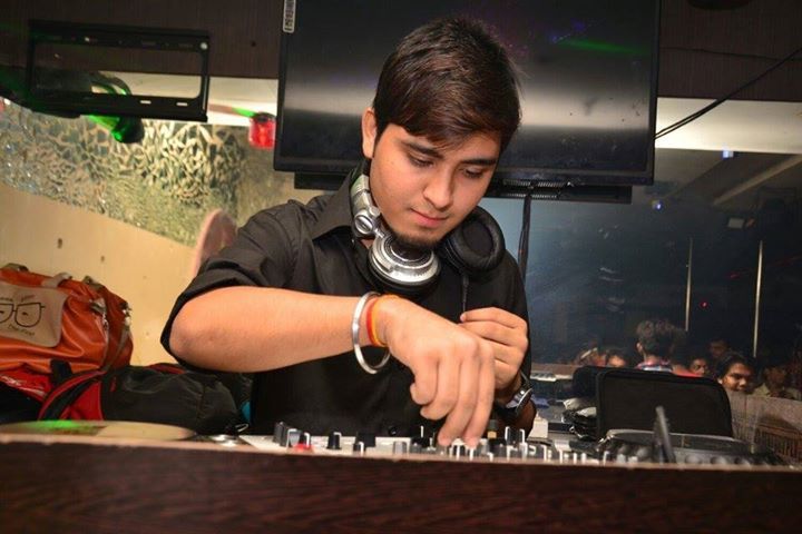DJ Sumit