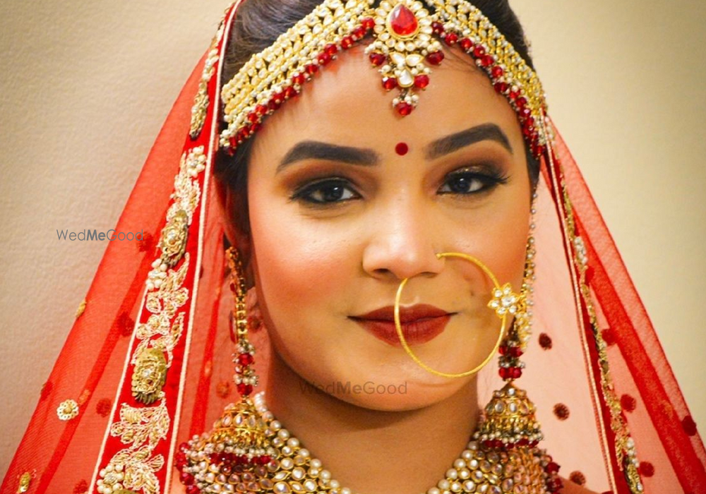 Makeup Artist Saloni