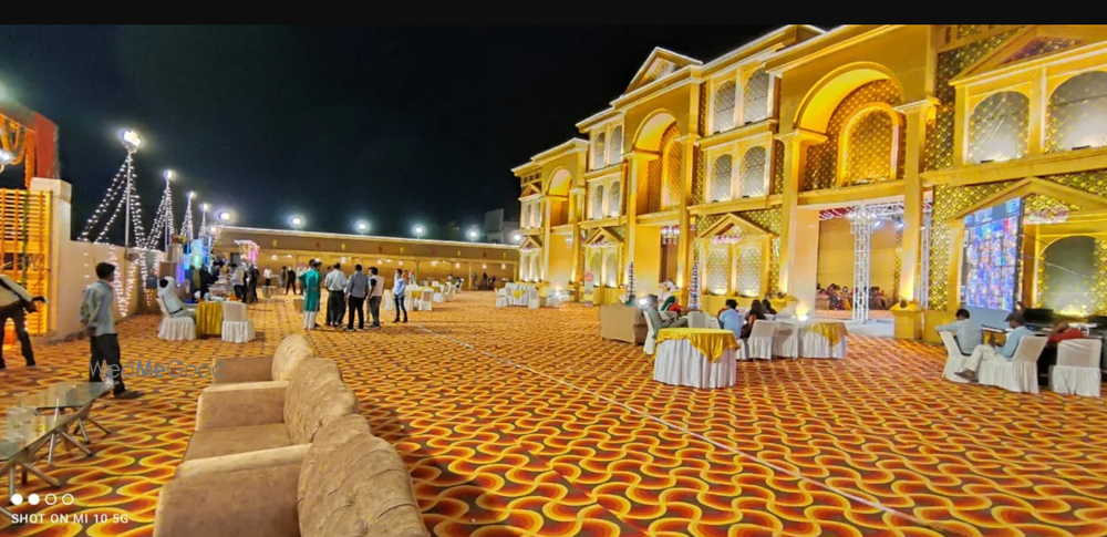 Abhinav Palace