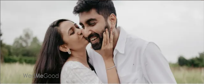 The Moving Frames - Pre Wedding