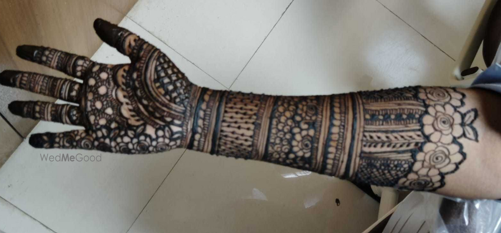Sana Mehendi World