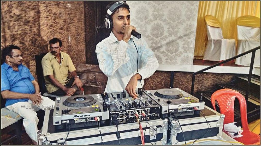 Photo By Darryl Gaulbert - DJs