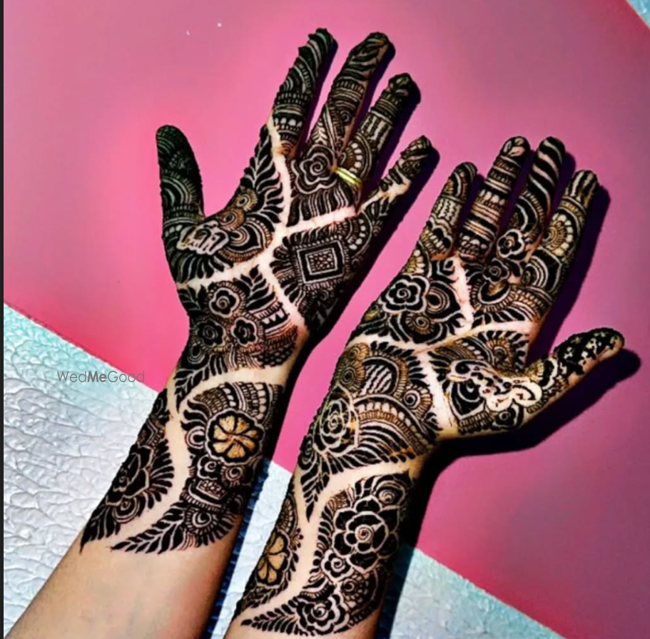 Heena by Mahi