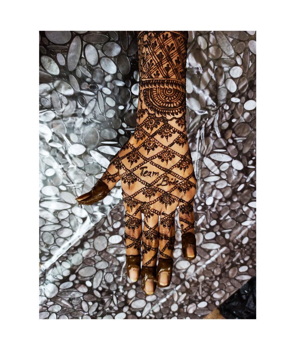 Photo By Henna by Somi - Mehendi Artist