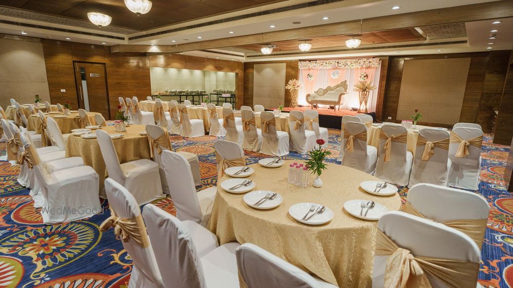 Leisure Inn Grand Chanakya