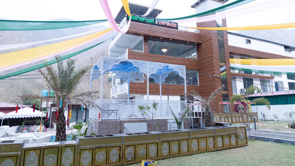 Heaven In Himalayas Hotel – Rishikesh