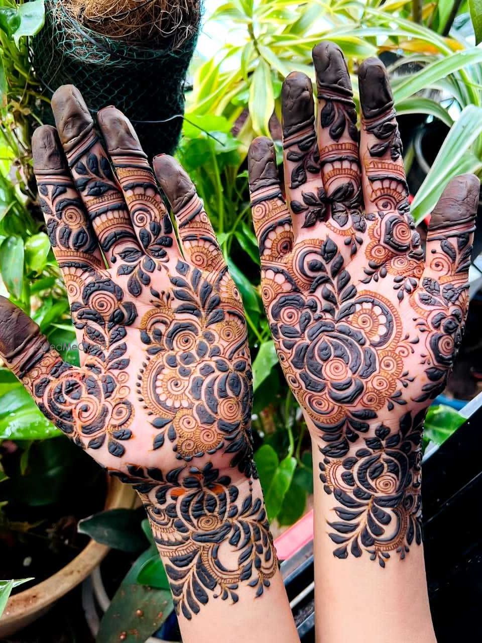 Mahendi By Saba Taskeen