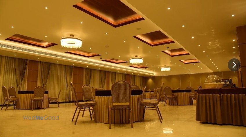 The Grand Elite, Banquets