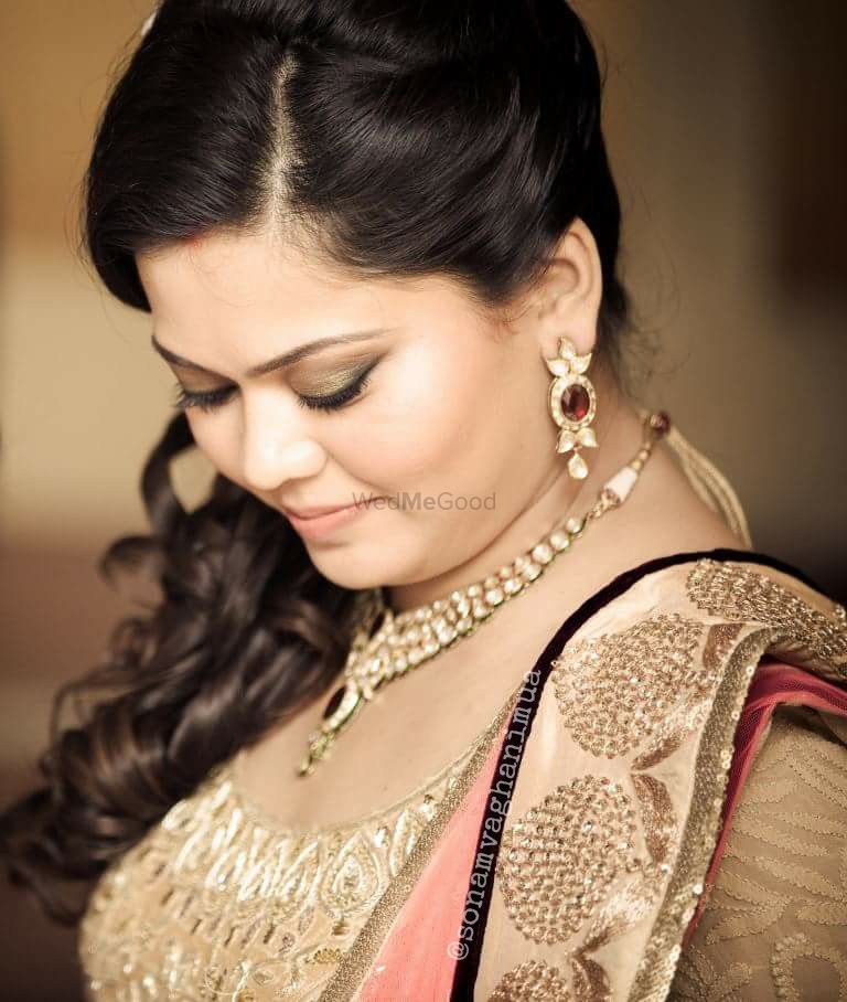 Photo By Sonam Vaghani MUA - Bridal Makeup
