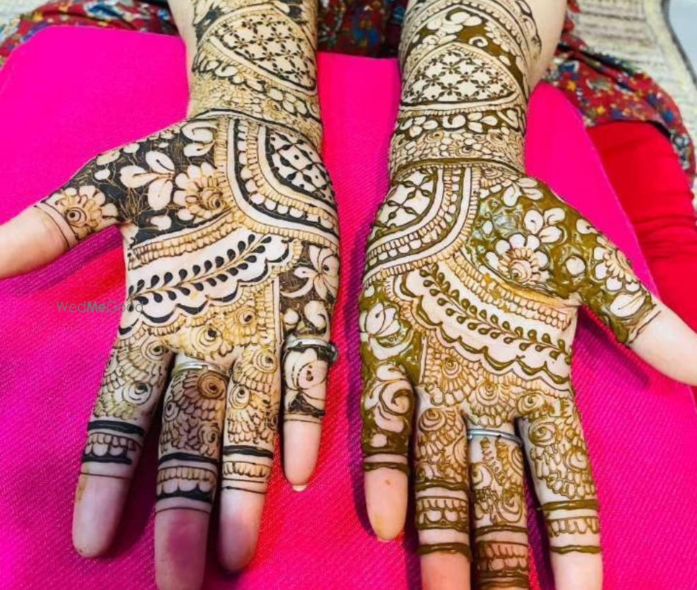 Mehandi by Muskan