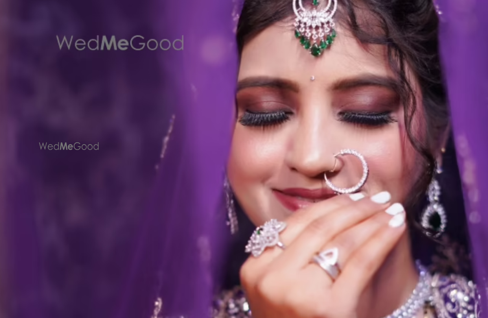 Makeup by Pratiksha Mehra