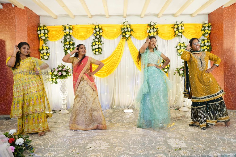 Photo By Groove Shaadi - Sangeet Choreographer