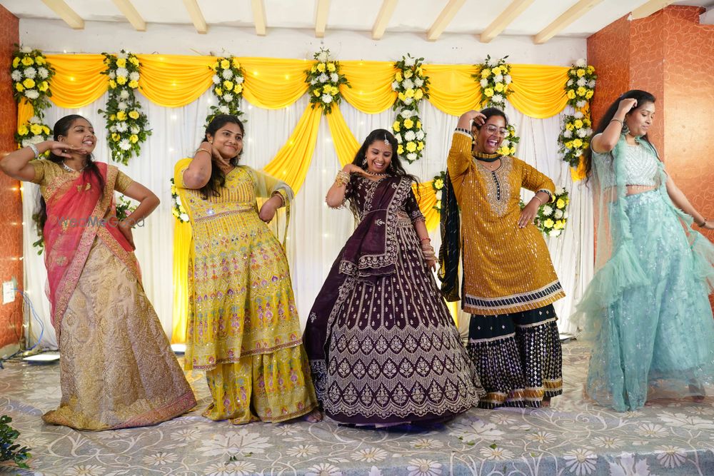 Photo By Groove Shaadi - Sangeet Choreographer