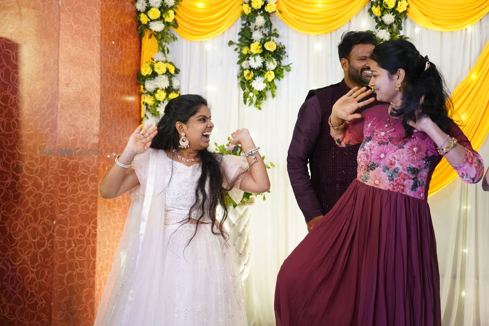 Photo By Groove Shaadi - Sangeet Choreographer