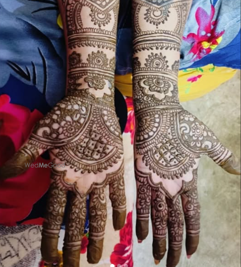 Scandalous Henna