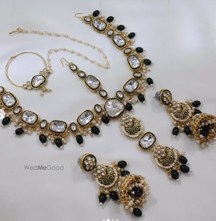 Kundan Jewellers