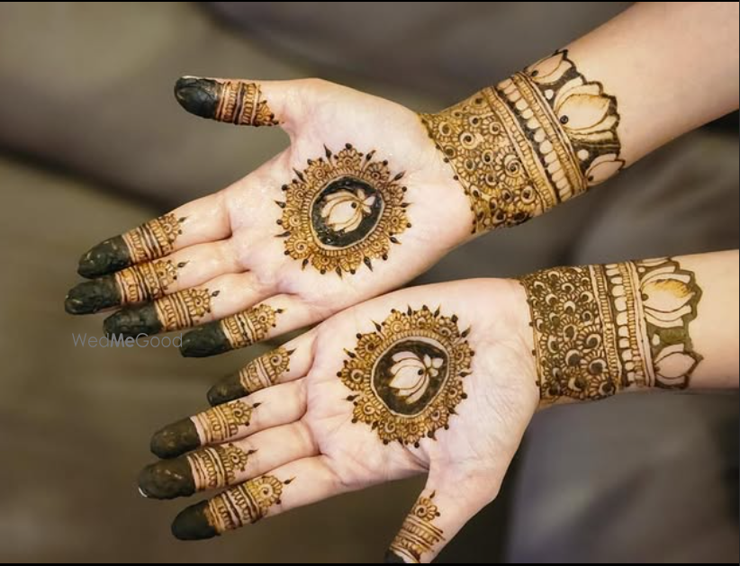 Mehandi by Hizana
