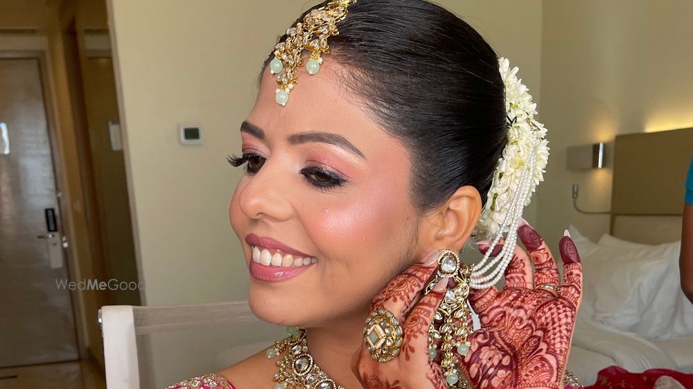 Mansi Chadha Makeup