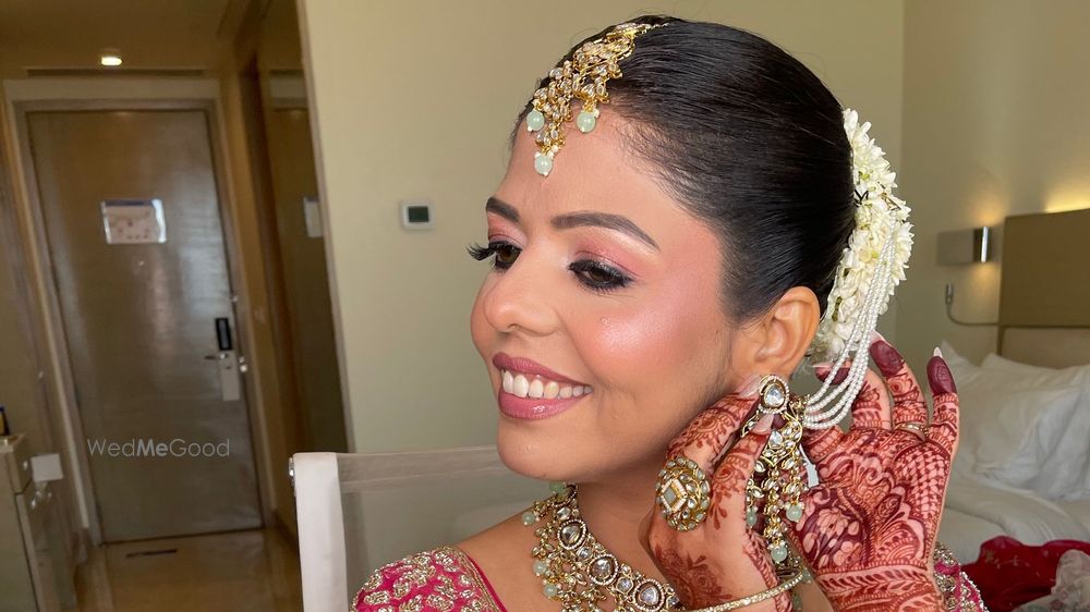 Mansi Chadha Makeup