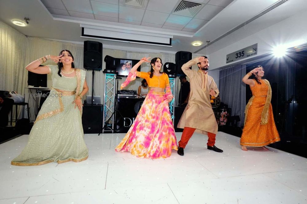 Photo By Thumka Jhumka - Sangeet Choreographer