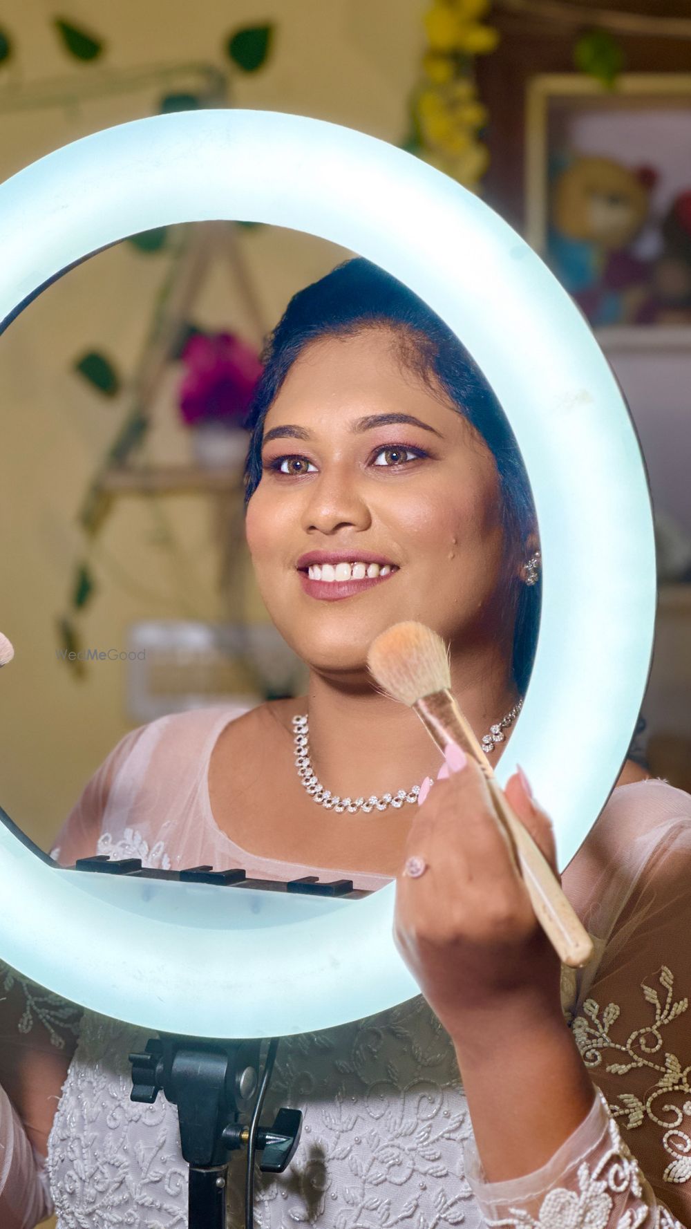 Photo By V2 Makeover - Bridal Makeup