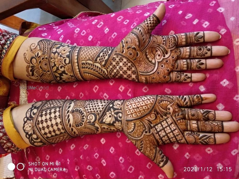 Vijay Mehandi Artist