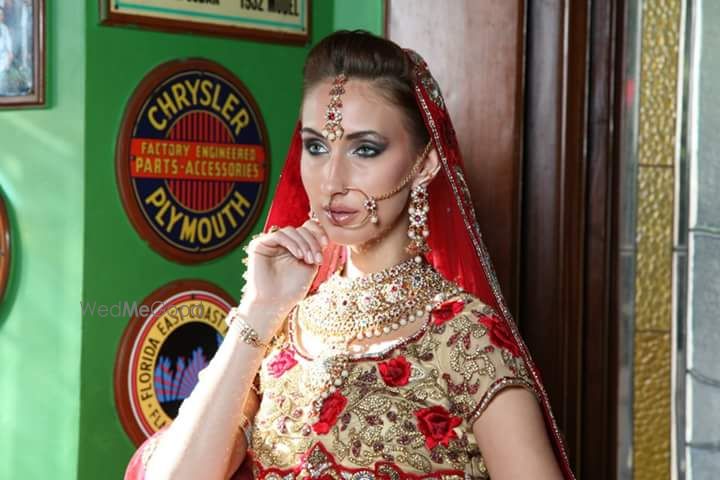 Photo By Anuj Dogra - Bridal Makeup