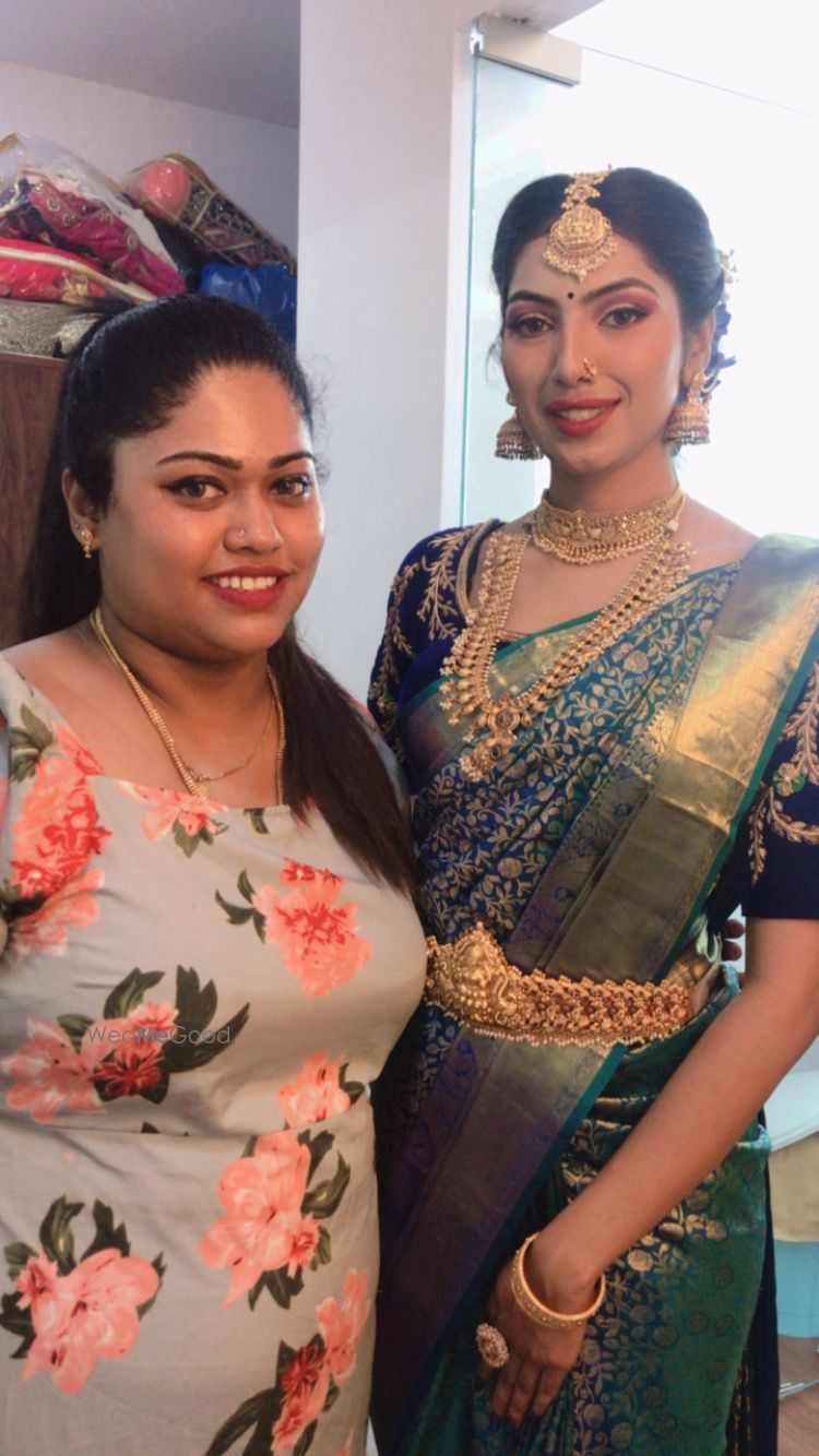 Photo By Artistry by Naveena Zubair - Bridal Makeup