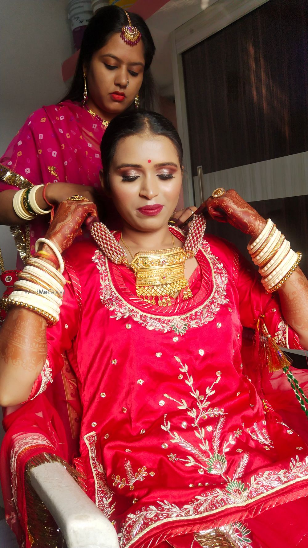 Photo By Dharavi Makeovers - Bridal Makeup