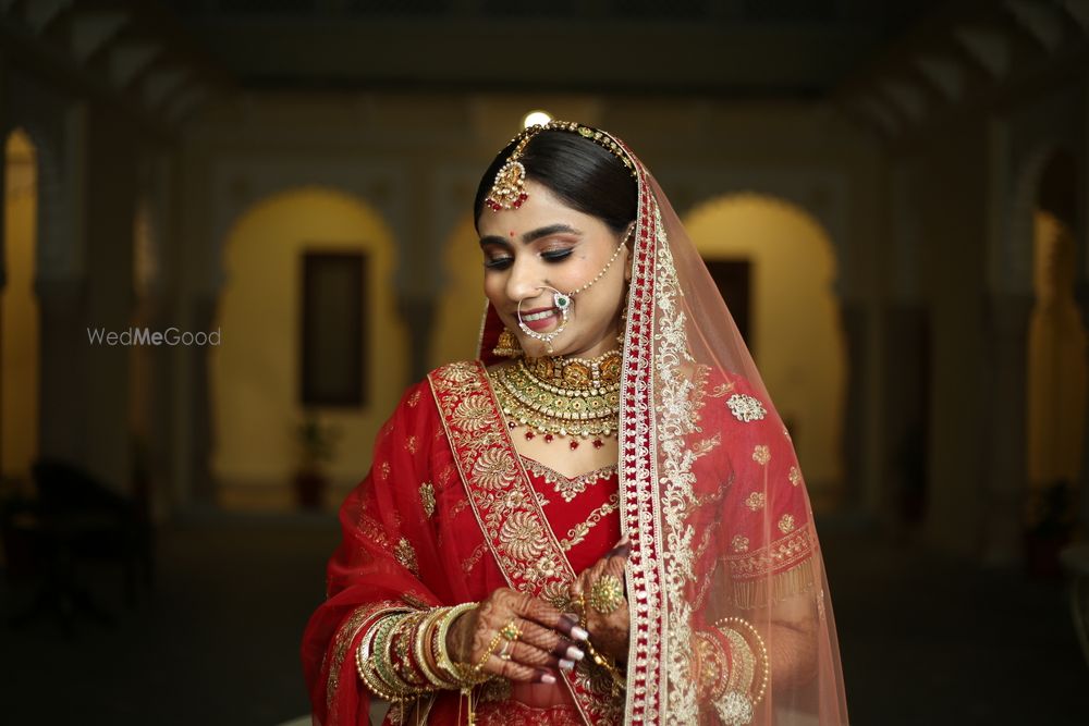 Photo By Dharavi Makeovers - Bridal Makeup