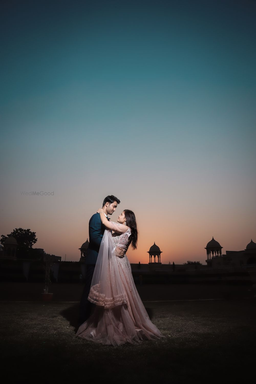 Photo By First Choice Photography - Photographers