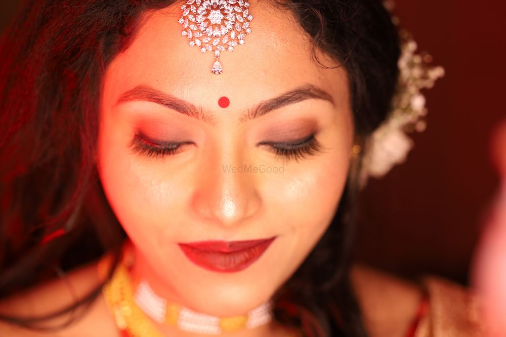 Photo By Rimi Makeover - Makeup Artist in Kolkata - Bridal Makeup