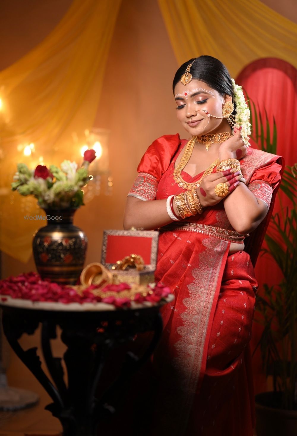 Photo By Rimi Makeover - Makeup Artist in Kolkata - Bridal Makeup