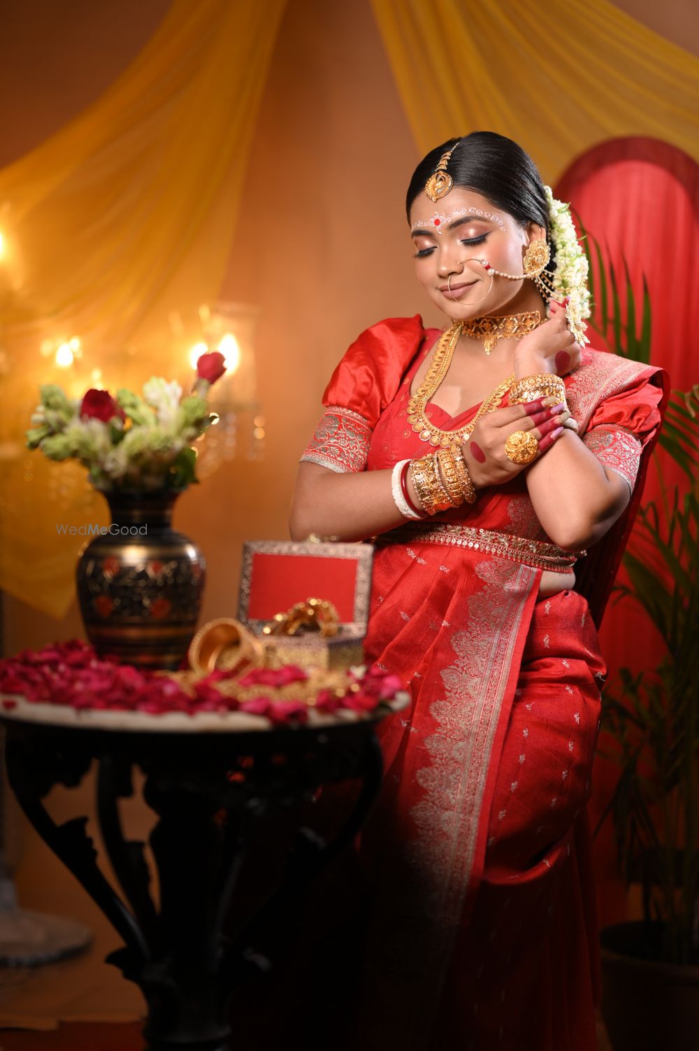 Photo By Rimi Makeover - Makeup Artist in Kolkata - Bridal Makeup