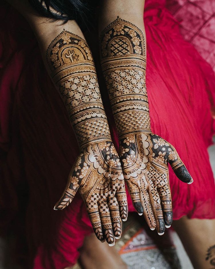 Photo By Aakash Mehandi Art - Mehendi Artist