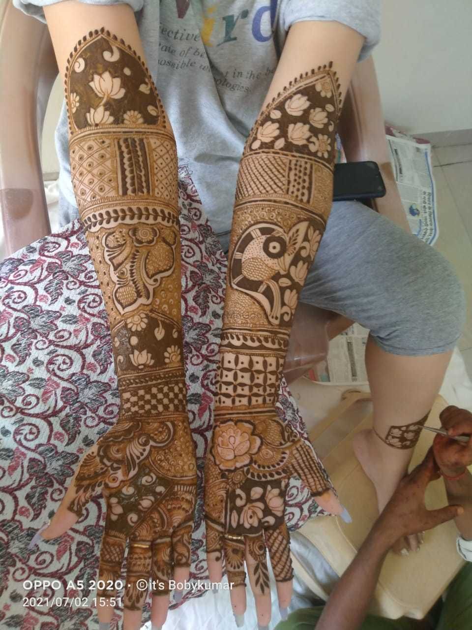 Photo By Aakash Mehandi Art - Mehendi Artist