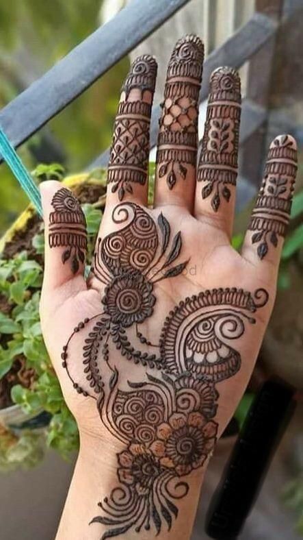 Photo By Aakash Mehandi Art - Mehendi Artist