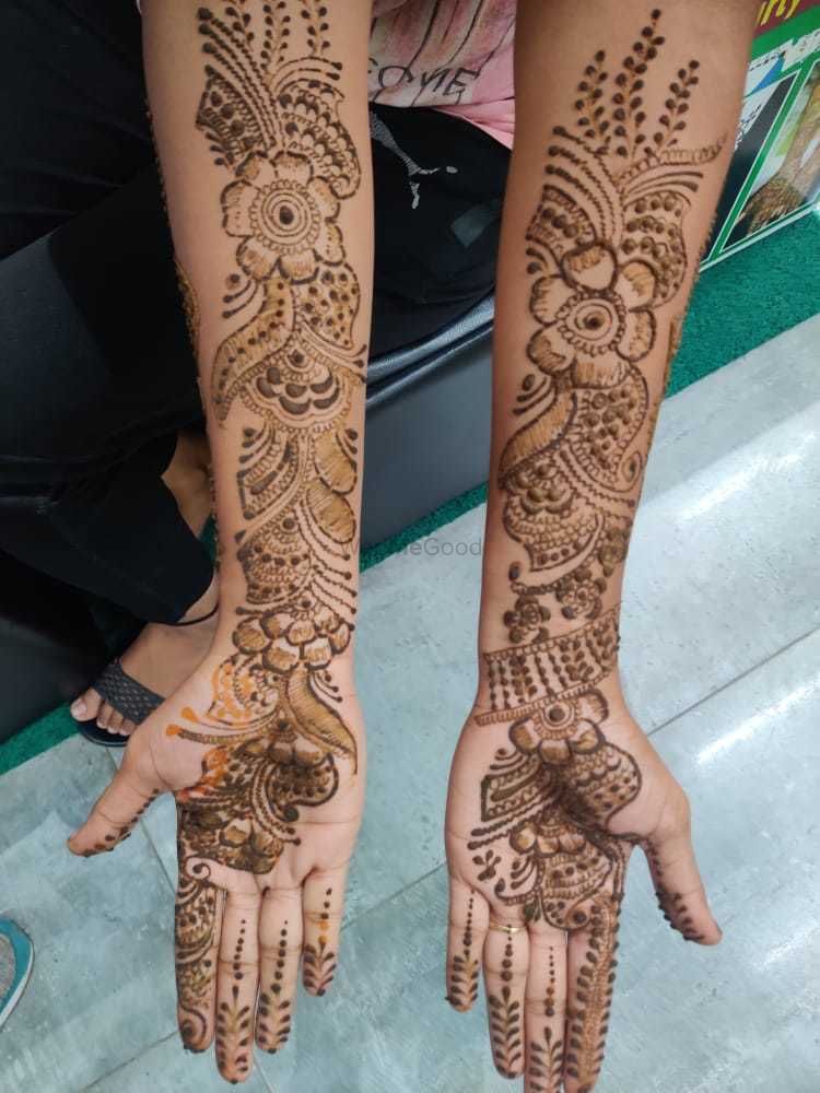 Photo By Aakash Mehandi Art - Mehendi Artist