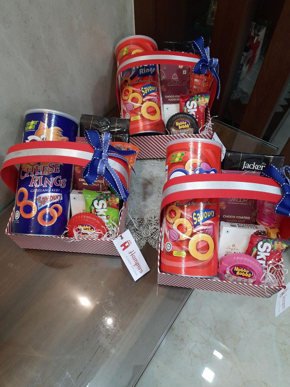 Photo By Hampers Official - Trousseau Packers