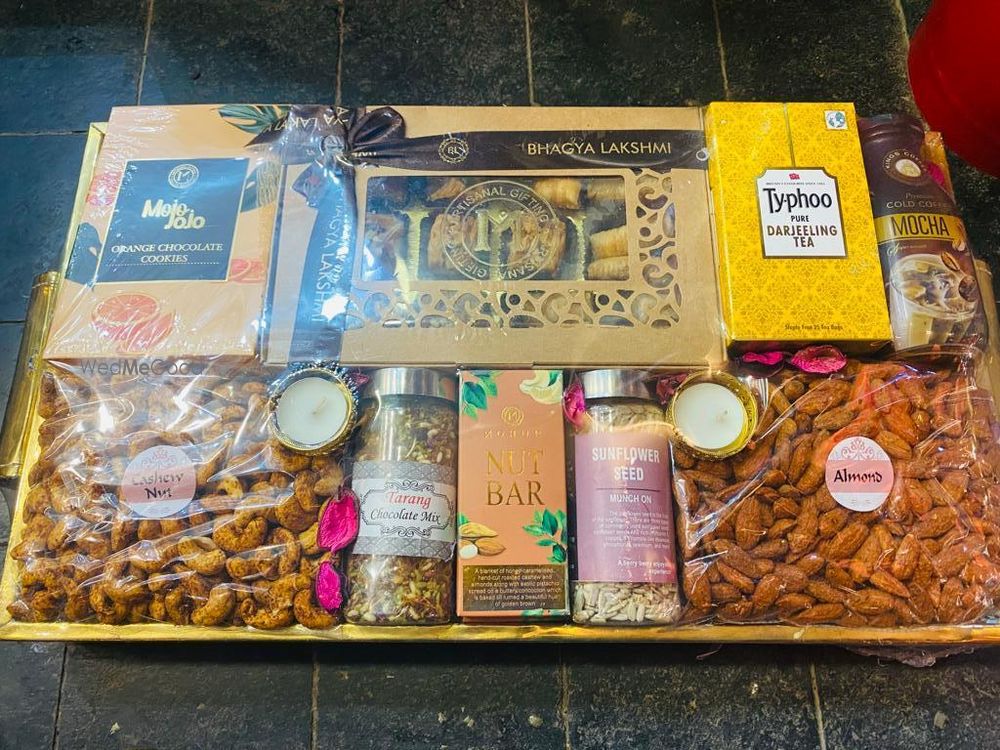 Photo By Hampers Official - Trousseau Packers