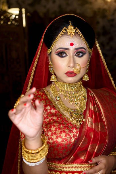 Photo By Makeover by Chanda Verma - Bridal Makeup