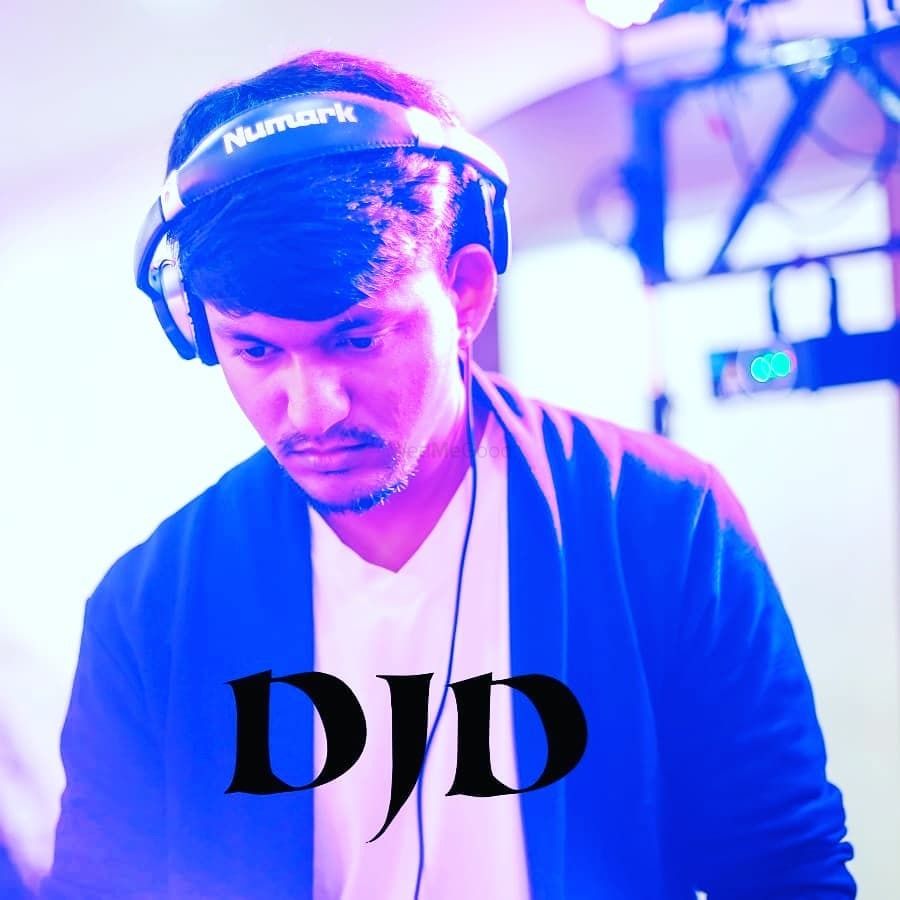 DJ D