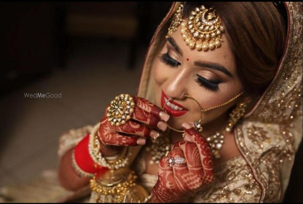 Makeup by Urvi Mittal