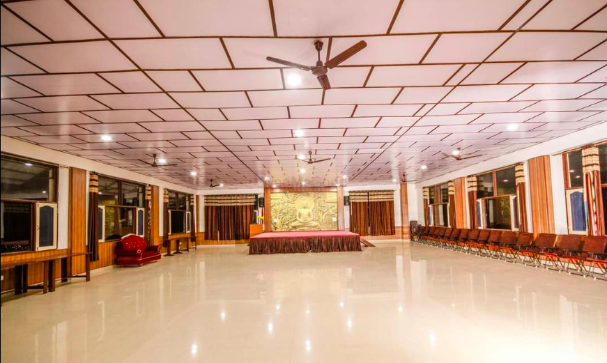 Hotel Devdar Resort